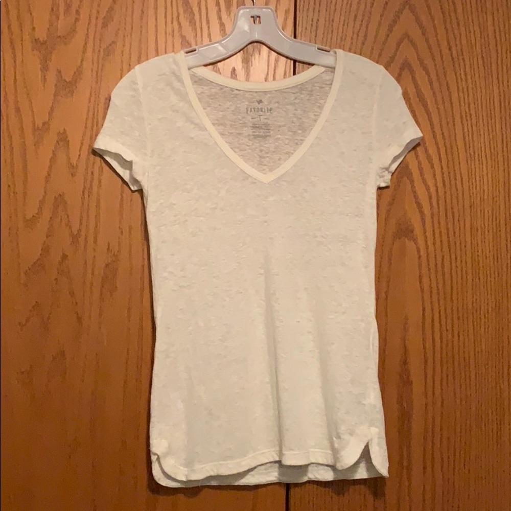 American Eagle tee